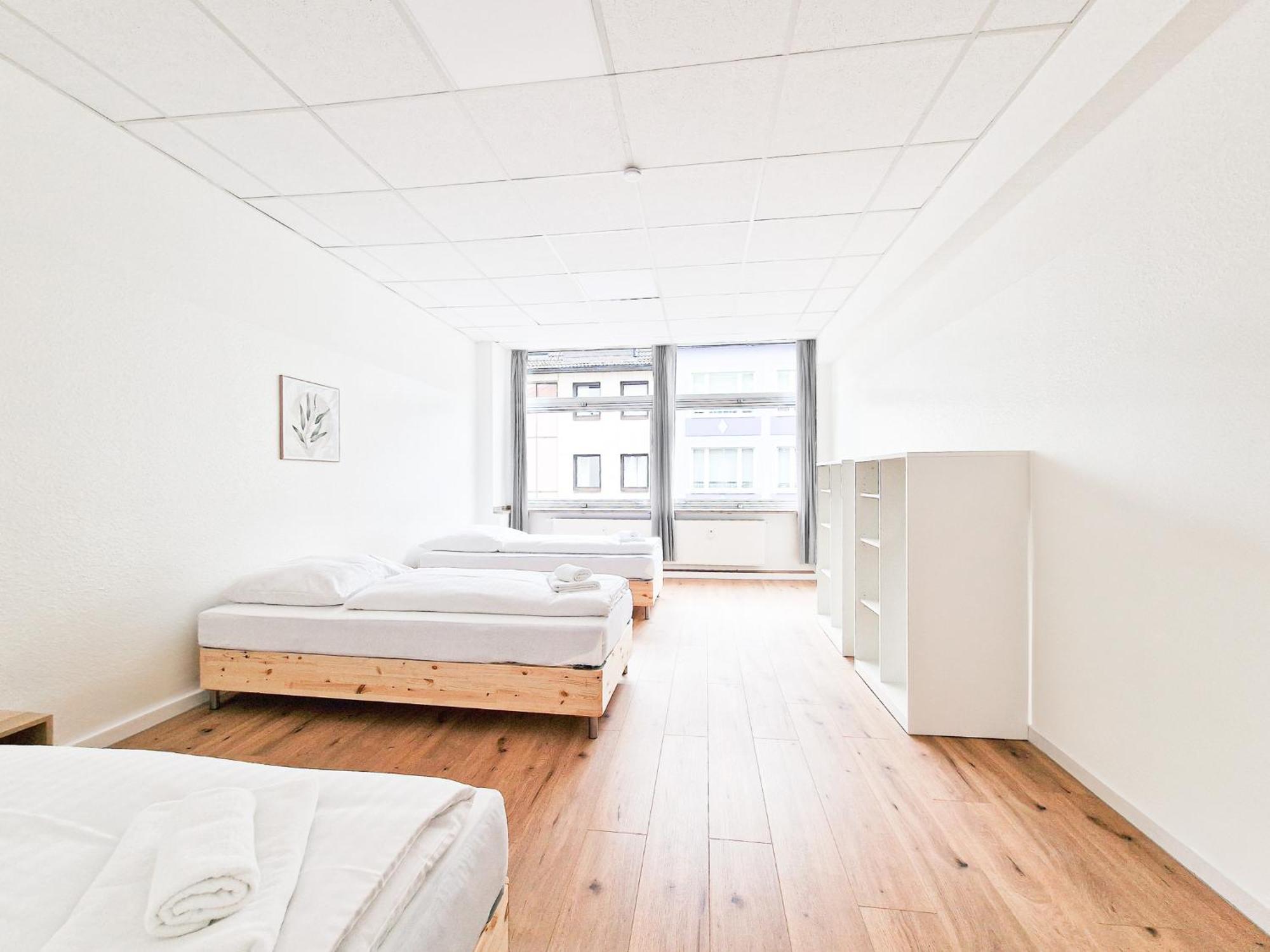 Raj Living - City Center Apartments With 5 Rooms - 10 Min Messe Dus Düsseldorf Exterior foto