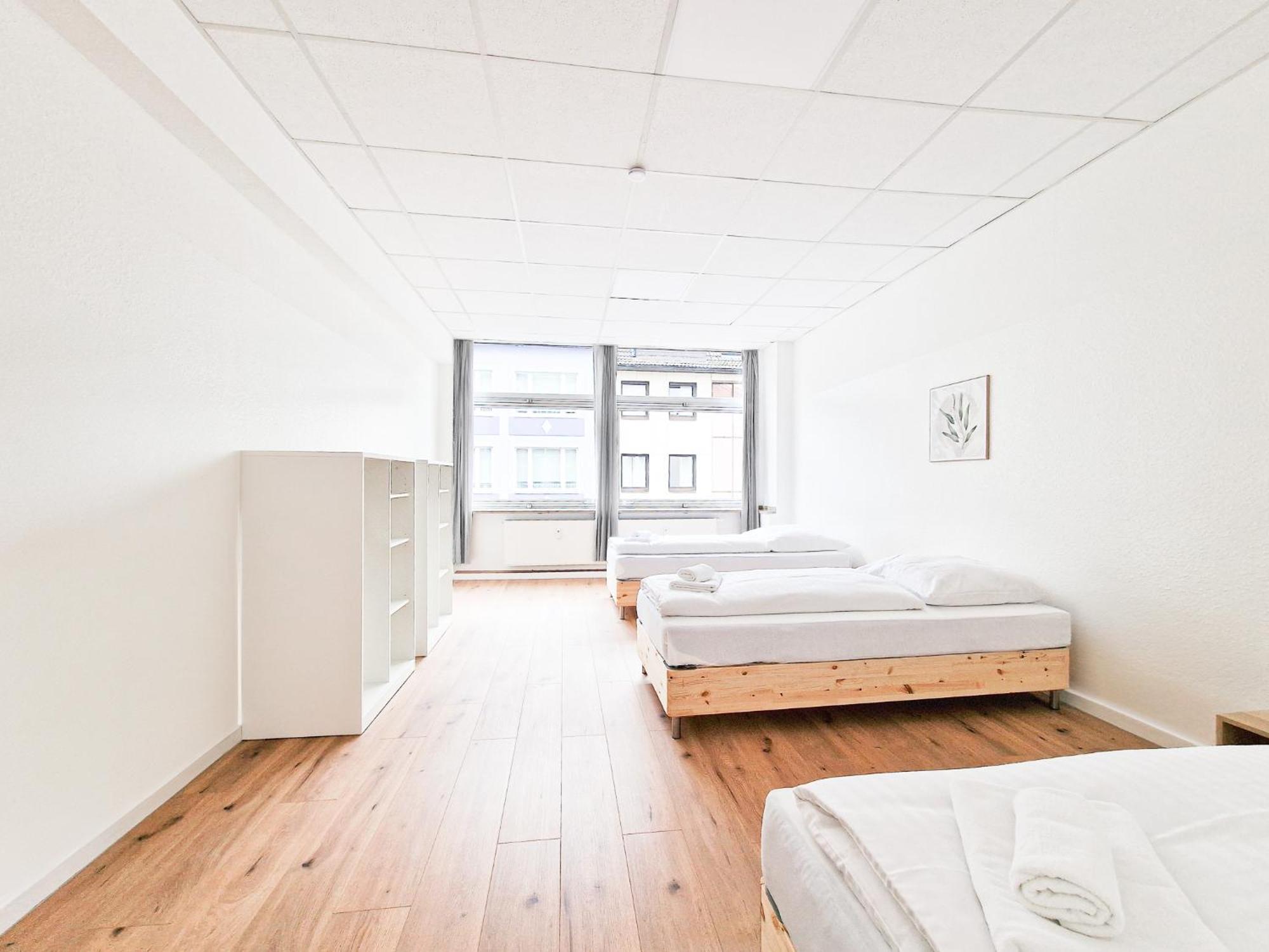 Raj Living - City Center Apartments With 5 Rooms - 10 Min Messe Dus Düsseldorf Exterior foto