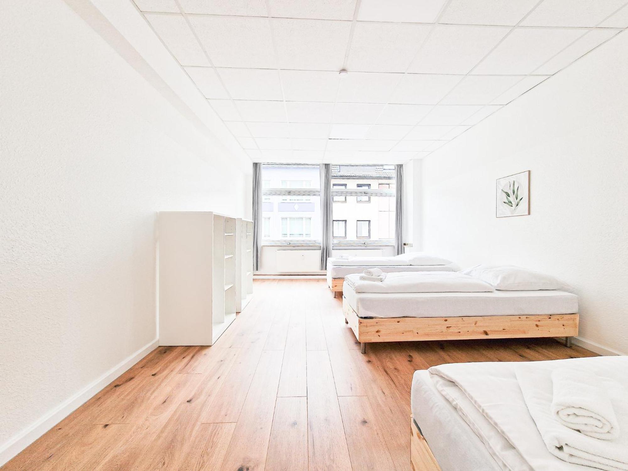 Raj Living - City Center Apartments With 5 Rooms - 10 Min Messe Dus Düsseldorf Exterior foto
