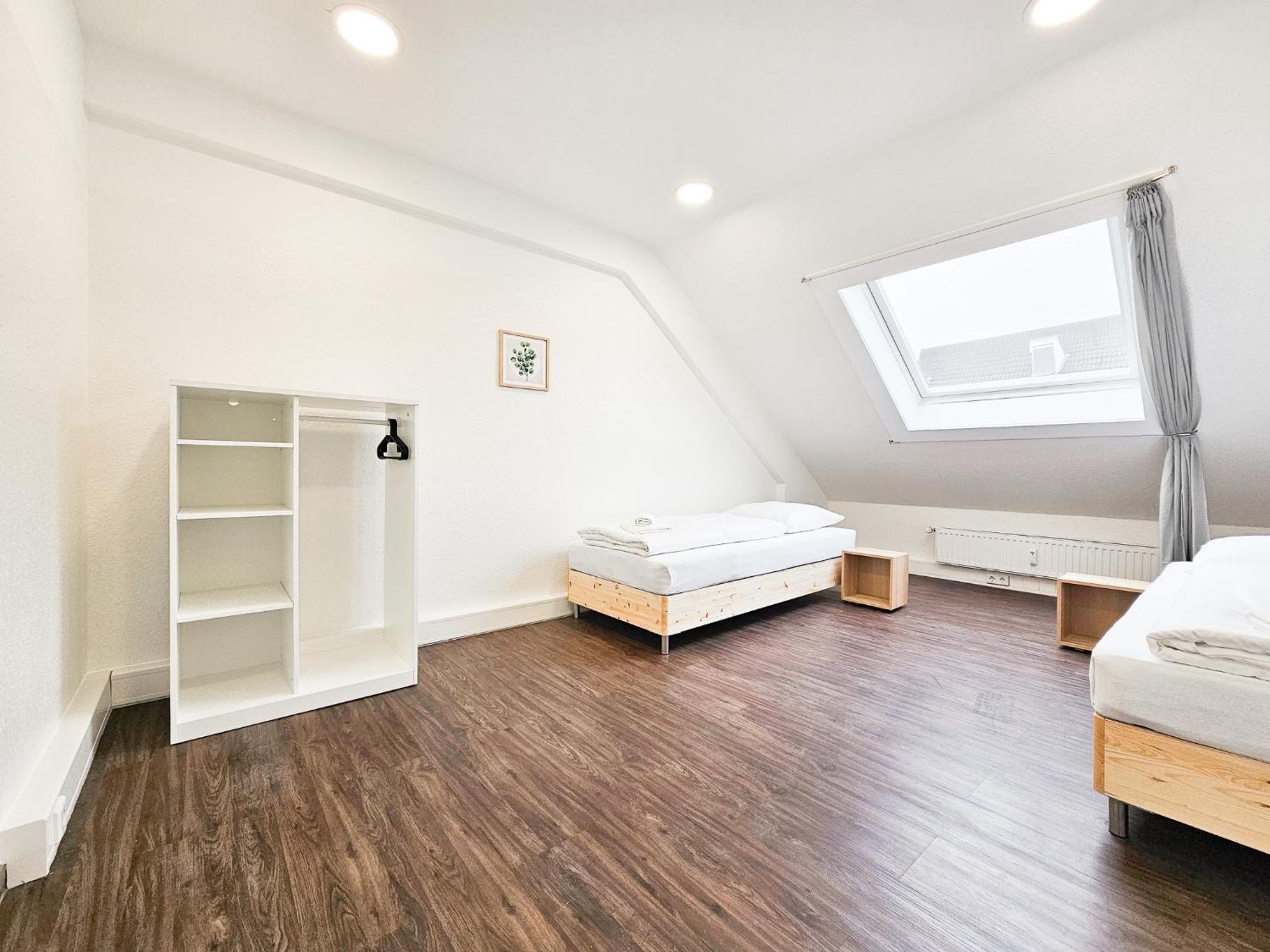 Raj Living - City Center Apartments With 5 Rooms - 10 Min Messe Dus Düsseldorf Exterior foto